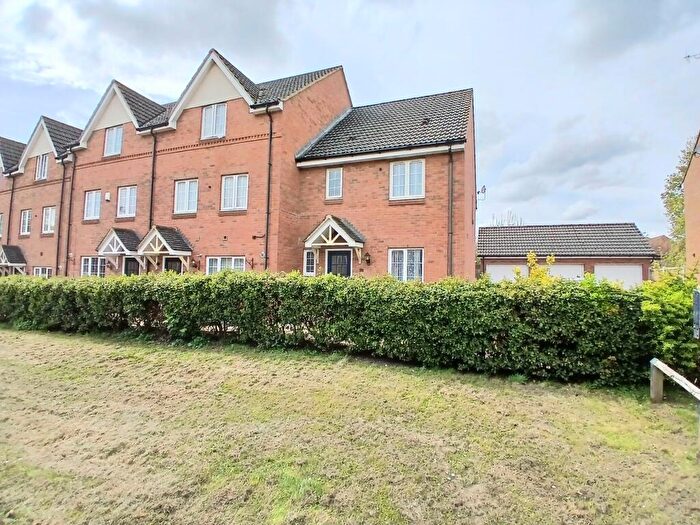 3 Bedroom House To Rent In Brick Kiln Road, Stevenage, SG1