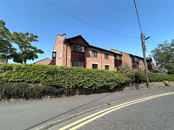 2 Bedroom Apartment For Sale In Croft Court, Lanchester, DH7