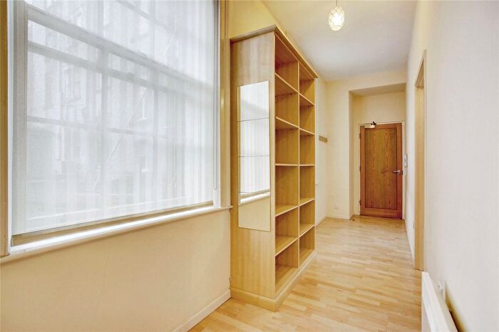 2 Bedroom Flat For Sale In Grainger Street, Newcastle Upon Tyne, Tyne And Wear, NE1