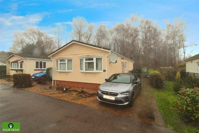 2 Bedroom Park Home For Sale In Longbeech Park, Canterbury Road, Charing, Ashford, TN27