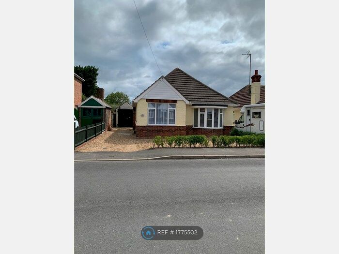2 Bedroom Bungalow To Rent In Halmer Gardens, Spalding, PE11