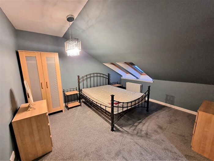 2 Bedroom Terraced House To Rent In Urquhart Road, City Centre, Aberdeen, AB24