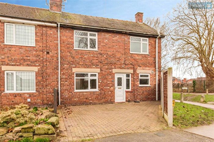 3 Bedroom End Of Terrace House For Sale In Weaver Road, Nantwich, Cheshire, CW5