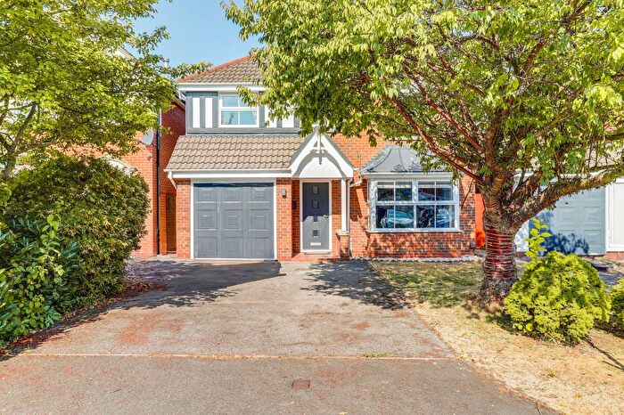 4 Bedroom Detached House For Sale In Studland Close, Mansfield Woodhouse, NG19