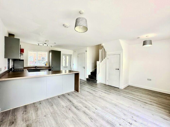 3 Bedroom End Of Terrace House To Rent In Emma Mews, Sea View Road, Poole, Dorset, BH12