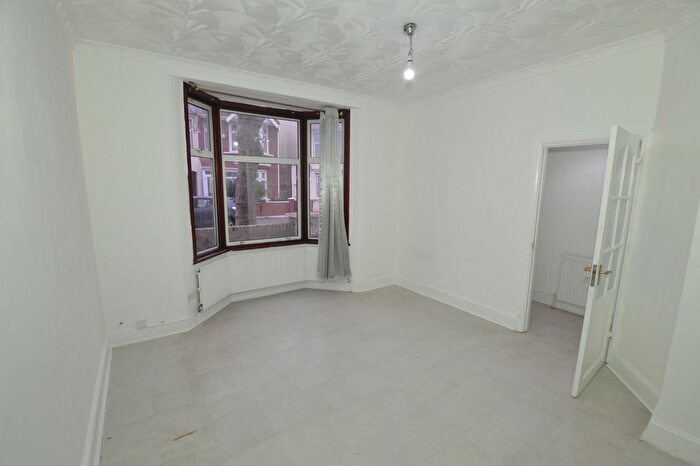 3 Bedroom End Terrace House To Rent In Caulfield Road, London, E6