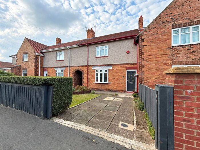 2 Bedroom Terraced House For Sale In Scruton Avenue, Sunderland, SR3