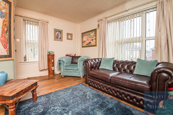 2 Bedroom Semi-Detached House For Sale In Briar Crescent, Exeter, EX2