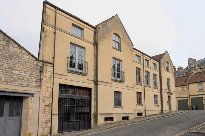 Garage / Parking To Rent In Circus Place, Bath, BA1