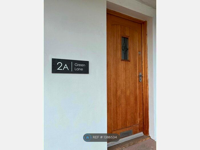 2 Bedroom Flat To Rent In Green Lane, Timperley, WA15