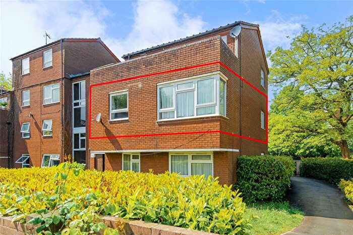 2 Bedroom Flat For Sale In Boulton Grange, Telford, Shropshire, TF3