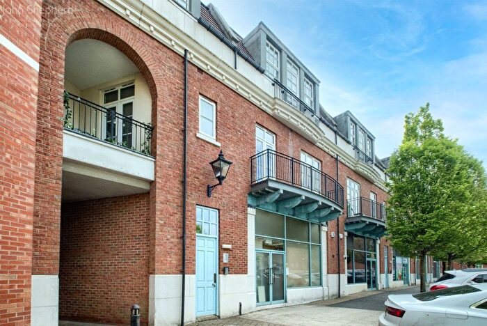 1 Bedroom Flat To Rent In Main Street, Dickens Heath, Shirley, Solihull, B90