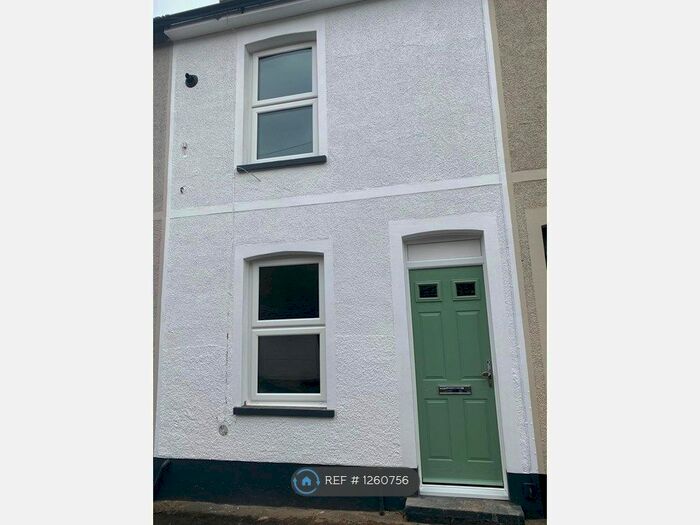 3 Bedroom Terraced House To Rent In Station Road, Meopham, Gravesend DA13