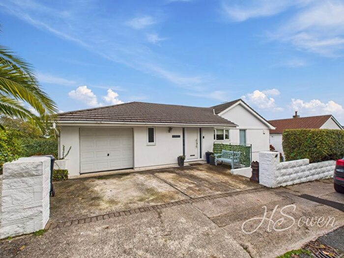 4 Bedroom Detached House For Sale In Oxlea Close, Torquay, TQ1