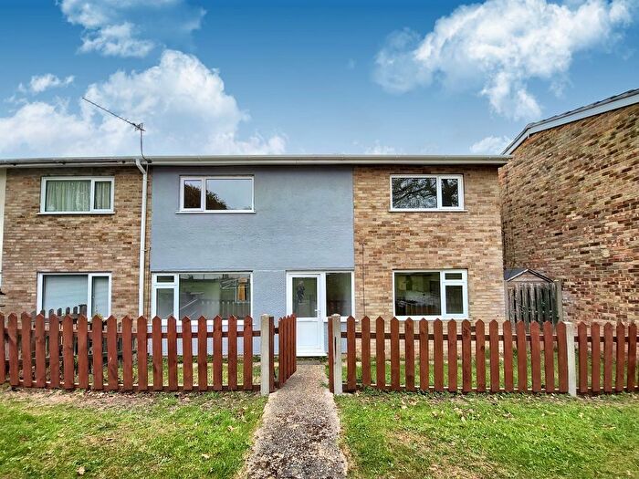 3 Bedroom Terraced House To Rent In Bulldog Road, Walderslade, ME5