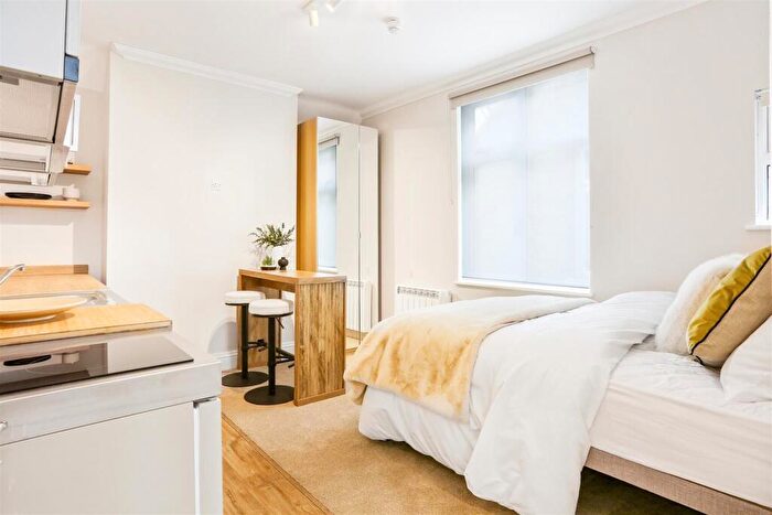 Studio To Rent In Belmont Road, Wallington, SM6