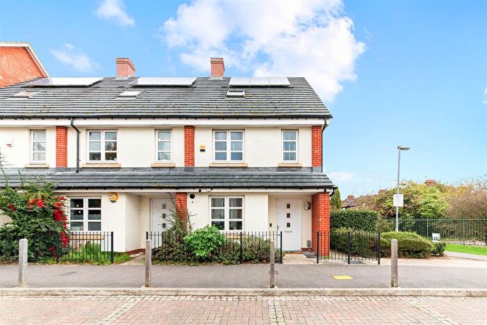 3 Bedroom End Terrace House For Sale In Cotton Close, Mitcham, CR4