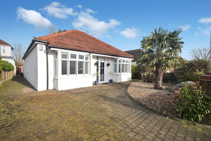2 Bedroom Bungalow For Sale In Woodside, Wigmore, Gillingham, ME8
