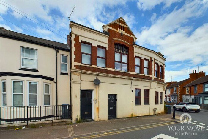2 Bedroom Flat To Rent In Regent Street, Kettering, NN16