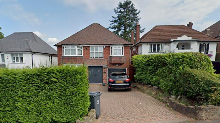4 Bedroom House To Rent In Digby Road, Sutton Coldfield, B73
