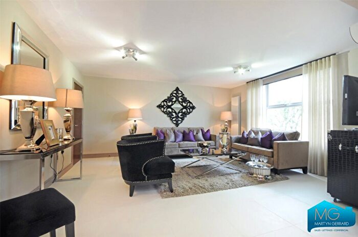 3 Bedroom Apartment To Rent In St. Johns Wood Park, St Johns Wood, London, NW8