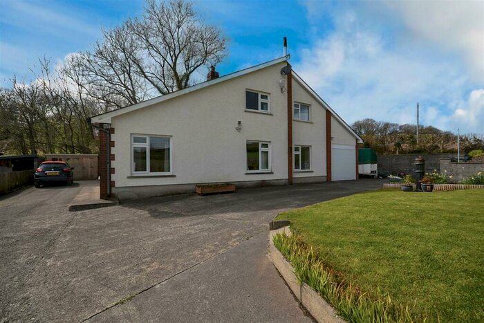 3 Bedroom Detached House For Sale In Whitemill, Carmarthen, SA32