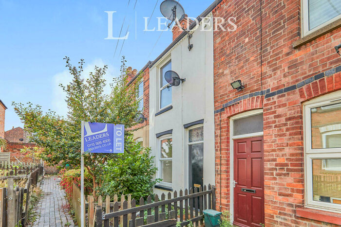 2 Bedroom Terraced House To Rent In Gordon Grove, NG7