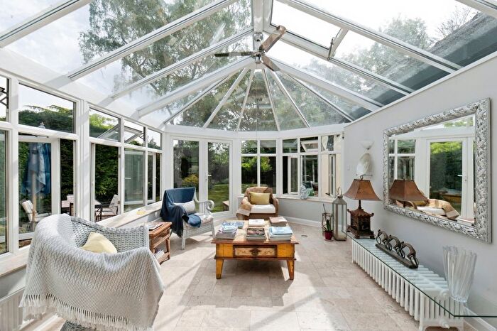 4 Bedroom Bungalow For Sale In Forest Lane, East Horsley, Leatherhead, Surrey, KT24