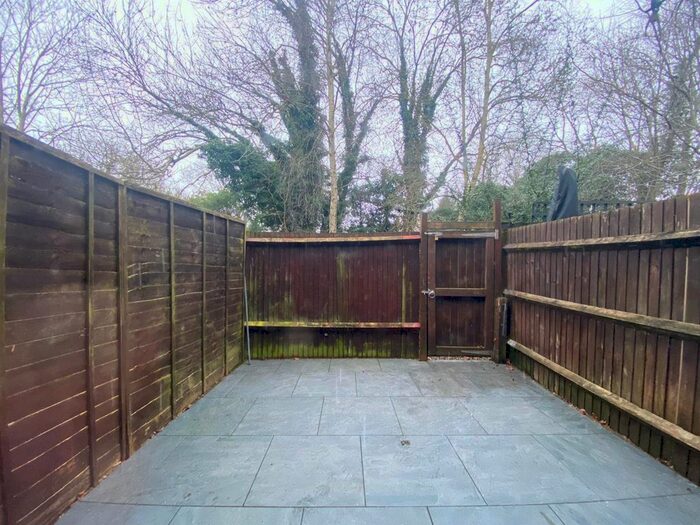 1 Bedroom Terraced House To Rent In Waterside, Uxbridge, UB8