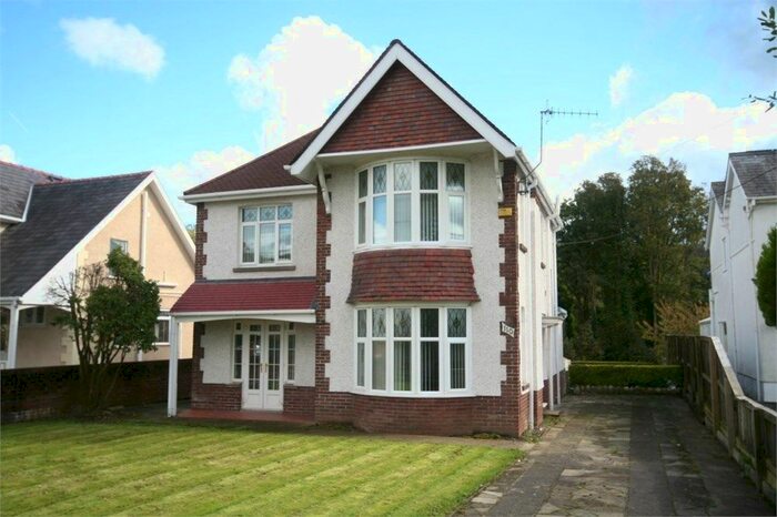 3 Bedroom Detached House To Rent In Pontardawe Road, Clydach, Swansea, SA6
