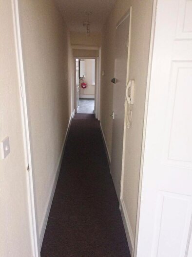 1 Bedroom Flat To Rent In Fox Road, BS5