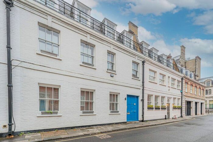 4 Bedroom Property To Rent In Headfort Place, Belgravia, London, SW1X