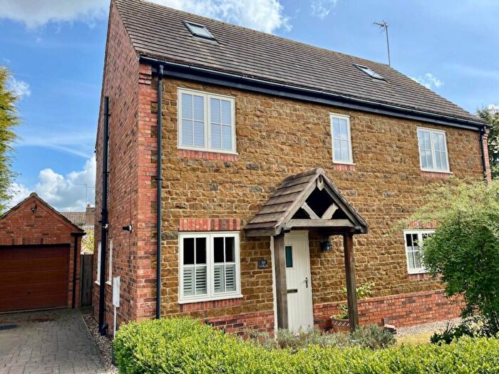 5 Bedroom Detached House To Rent In Westhorpe Lane, Byfield, NN11