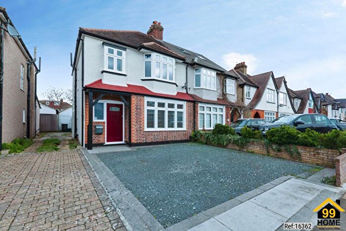 3 Bedroom Semi Detached House For Sale In Eden Park Avenue, Beckenham, Kent, BR3