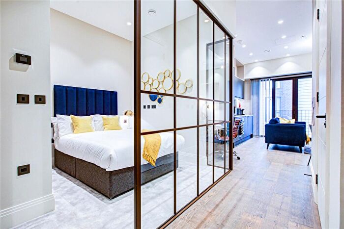 1 Bedroom Apartment To Rent In Selsdon Way, London, E14