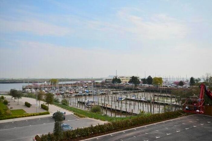 Studio To Rent In Pearl Lane, Gillingham, ME7