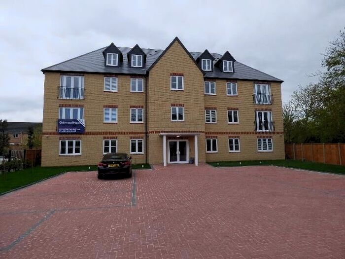 2 Bedroom Flat To Rent In Station Road, Elstree, Borehamwood, WD6