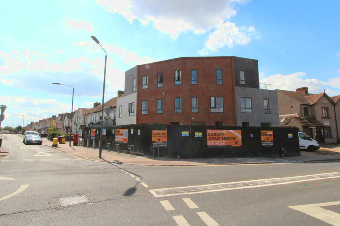 1 Bedroom Apartment To Rent In Central Avenue, Welling, DA16