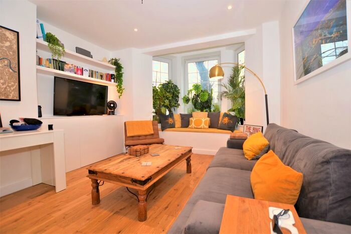 1 Bedroom Flat To Rent In Pardoner Street, London, SE1