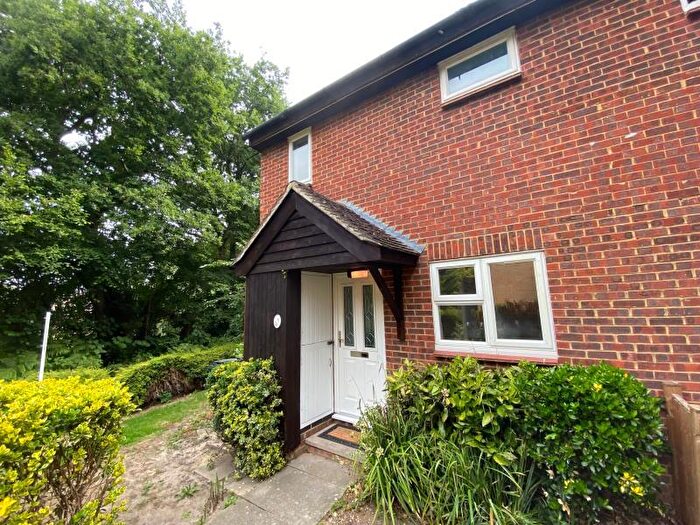 1 Bedroom Terraced House To Rent In Goldsworth Park, Woking, GU21