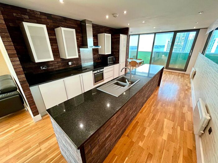 2 Bedroom Flat To Rent In Unity Building, Liverpool, L3