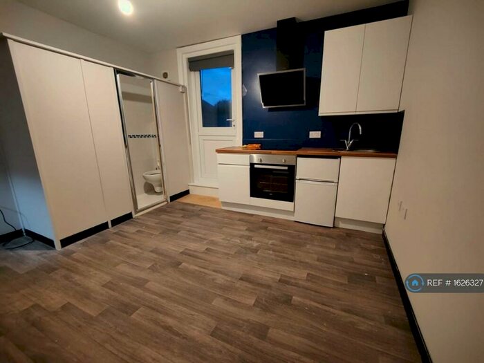 Studio To Rent In Charminster Road, Bournemouth, BH8