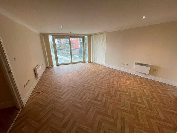 2 Bedroom Flat To Rent In Patteson Road, Ipswich, Suffolk, IP3