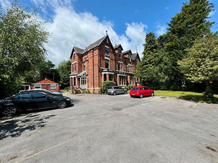 1 Bedroom Apartment To Rent In Wardle Road, Sale, M33
