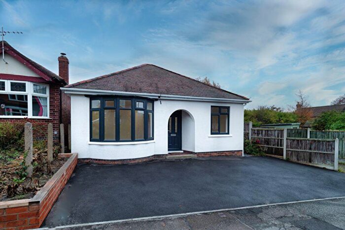 3 Bedroom Detached Bungalow For Sale In Park Avenue, Eastwood, Nottingham, NG16