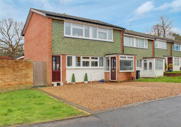 3 Bedroom End Terrace House For Sale In Savay Close, Denham, UB9