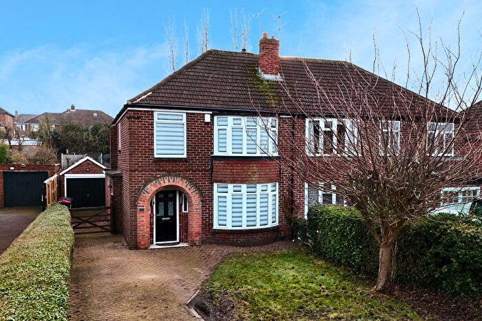 3 Bedroom Semi Detached House For Sale In East Bawtry Road, Rotherham, S60