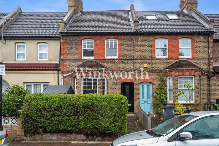 4 Bedroom Terraced House To Rent In Avondale Road, London, N15