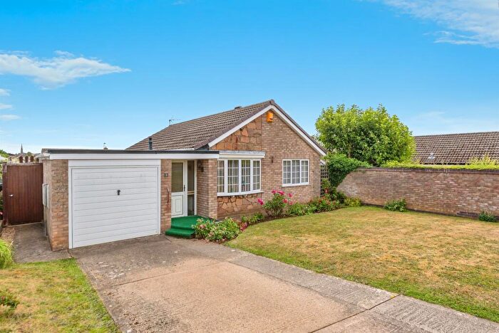 2 Bedroom Detached Bungalow For Sale In Chichester Close, Grantham, NG31