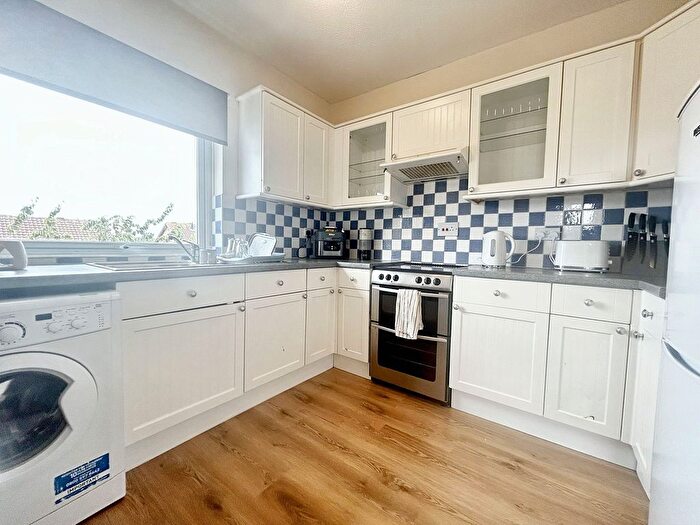 2 Bedroom Property To Rent In Blackmoor Gate, Furzton, MK4